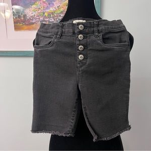 OshKosh Black Jean Shorts Size 8